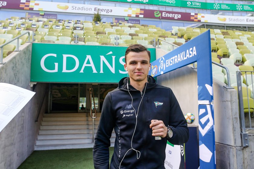 Pilka nozna. Ekstraklasa. Lechia Gdansk. Trening. 04.04.2019