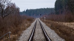 mały kraj będzie wysadzać tory i drogi. rosjanie tam nie wjadą