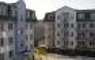 Częsta sprzedaż domów to działalność gospodarcza