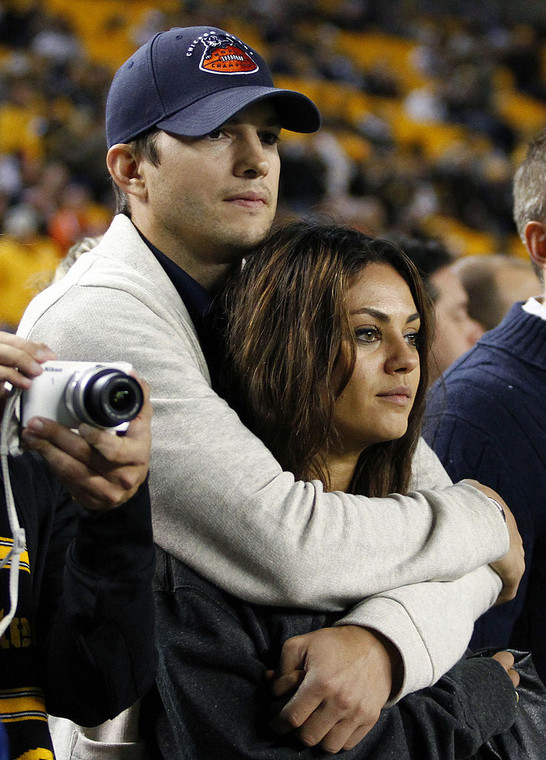 Ashton Kutcher i Mila Kunis (2013)