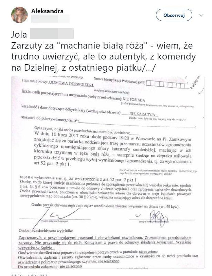 Machała różą podczas miesięcznicy. Oto zarzut