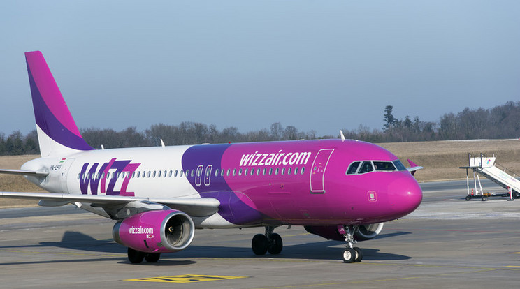 Gyanús telefonhívás miatt szállt le a Wizz Air egyik gépe /Illusztráció: Shutterstock