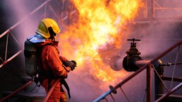 atak dronów na największą rafinerię w arabii saudyjskiej. została zamk