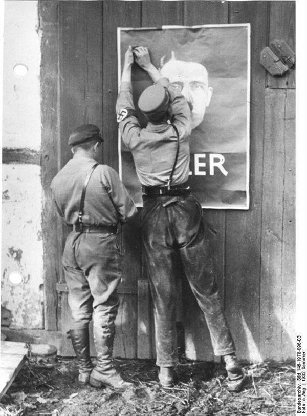 naziści NSDAP plakat wyborczy Hitler