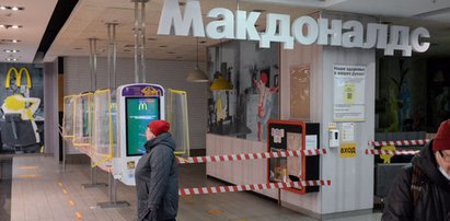 Polka jadła w rosyjskiej podróbce McDonald's. Z trudem to przełknęła. "Nie pomógł nawet sos"