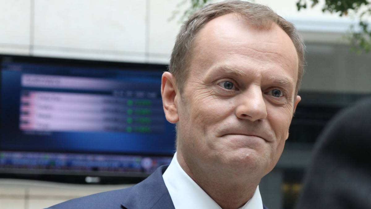 Donald Tusk jest gotowy na konfrontację z partyjnymi konserwatystami w sprawie związków partnerskich - pisze "Rzeczpospolita".