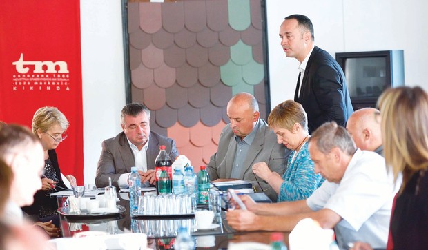 kikinda_skupstina toze markovica_novi vlasnici preuzeli fabriku_ 120816_foto promo 001