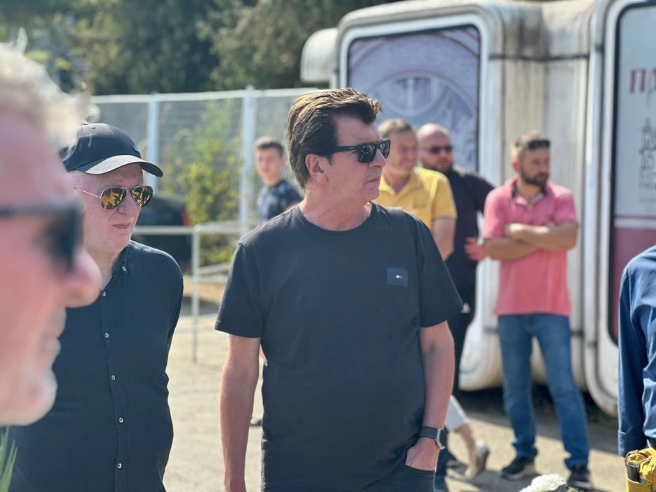 Poznati došli da poslednji put pozdrave Boru Đorđevića