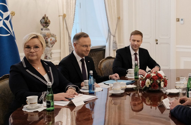 Prezydent Andrzej Duda i szefowa Kancelarii Prezydenta Grażyna Ignaczak-Bandych i Marcin Mastalerek