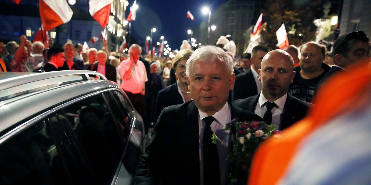 Jarosław Kaczyński w 65. miesięcznicę katastrofy w Smoleńsku