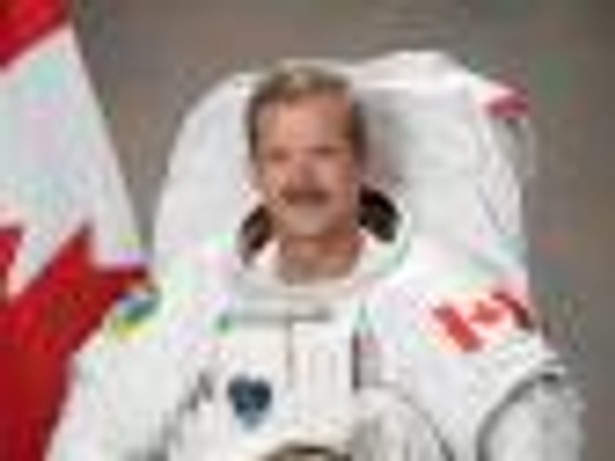 Śpiewający astronauta Chris Hadfield odchodzi na emeryturę