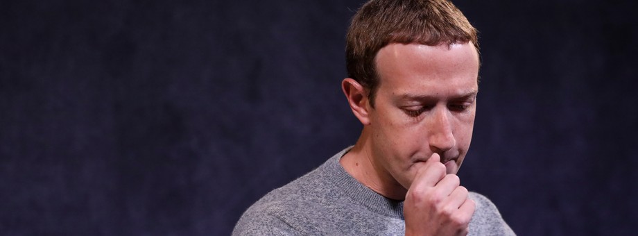 Mark Zuckerberg traci  200 mln dol. dziennie. W rankingu najbogatszych spadł o 14 pozycji