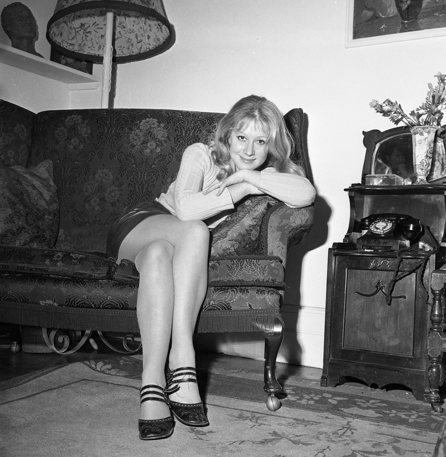 Ezt a képet 1968-ban készítette egy magazin fotósa az akkor 23 éves Helen Mirrenről, aki úgy gondolta, a szárnyait bontogató színésznő előtt nagy jövő állhat. 