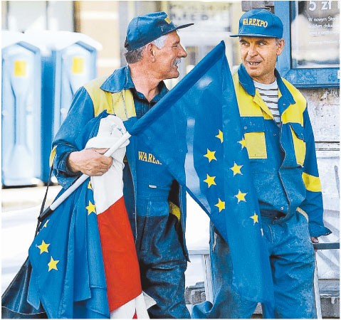 W 2013 r. pieniądze z Unii zaczną się kończyć Fot. AFP/East News