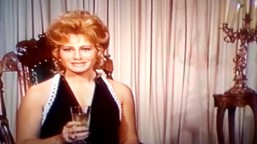 wpadka krystyny loski. tego widzowie mieli nie zobaczyć. telewizja w prl