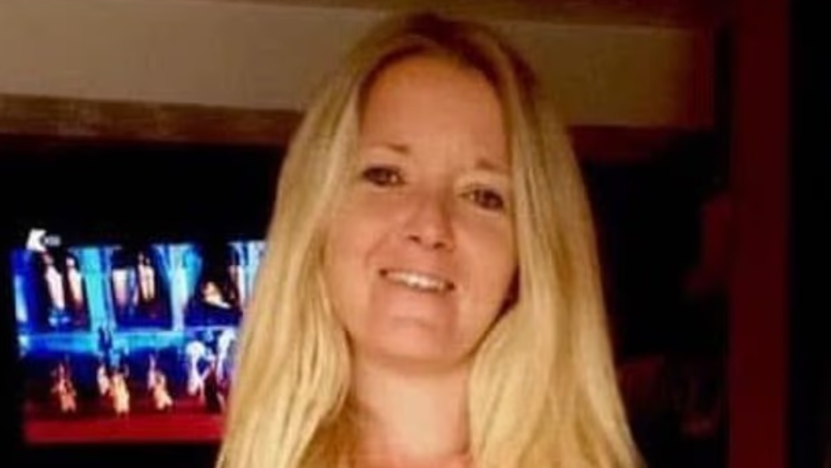 Škrípanie zubami jej spôsobilo množstvo problémov.