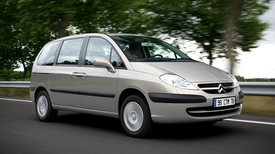  Citroen C8