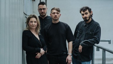 Wystawy są dwie, ale Biennale jest jedno. Marta Czyż: starsi panowie wyjaśniali mi świat [WYWIAD]