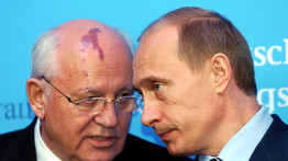 Putyin a temetésen nem lesz ott, de ma virágot vitt Mihail Gorbacsov koporsójához – videó