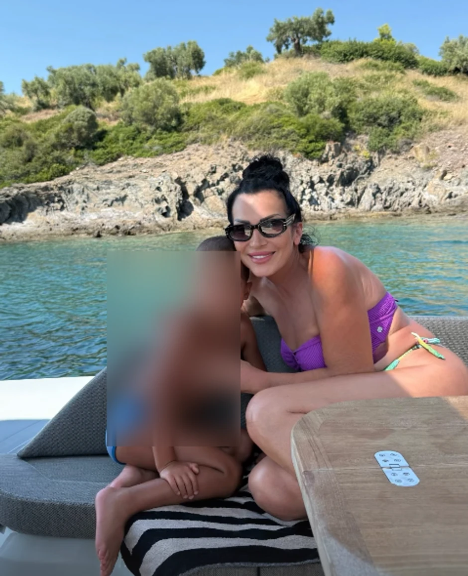 Goca Božinovska u bikiniju