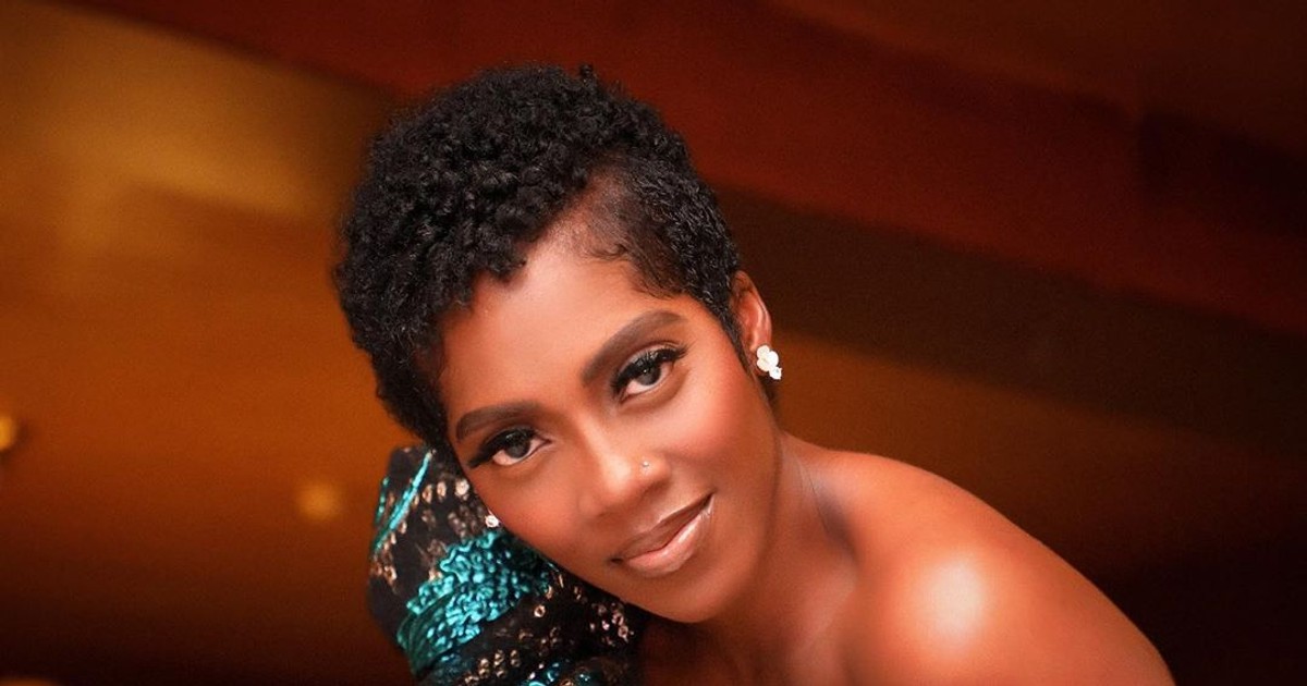 Diy Here S How To Get Tiwa Savage S Straw Curls Hairstyle Pulse