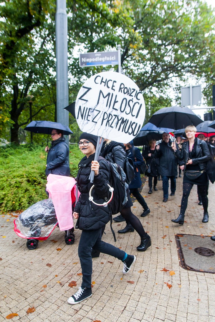 Starcia z policją podczas Czarnego Protestu