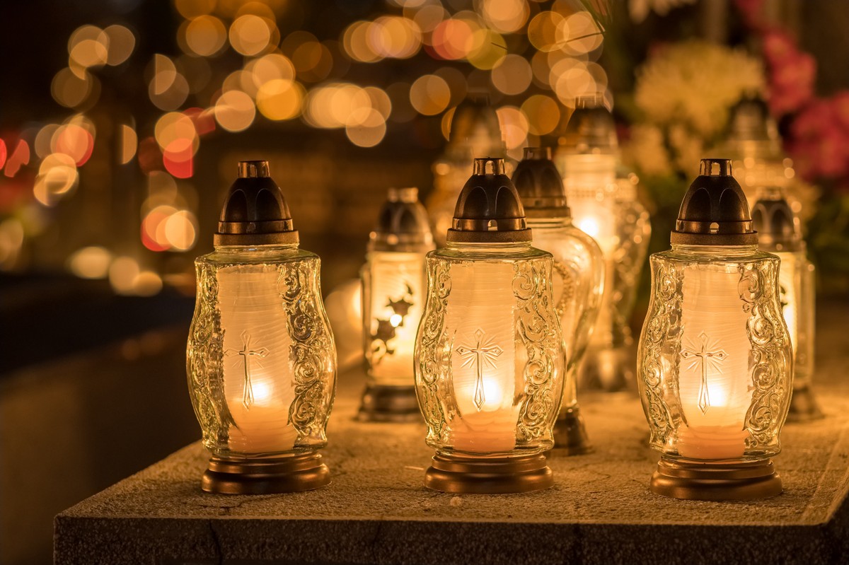 znicze, znicz, cmentarz