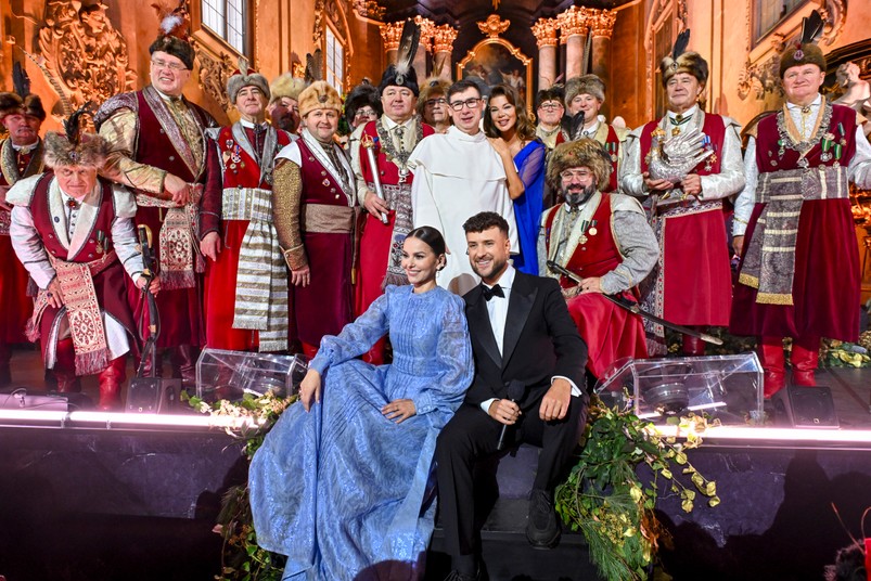 Uroczysty koncert poprowadzili Paulina Sykut-Jeżyna i Aleksander Sikora