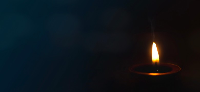 Bohater słynnego zdjęcia z czasów PRL nie żyje. Miał 70 lat