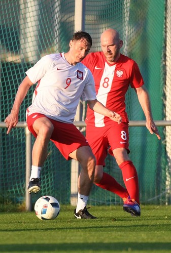 Zbigniew Boniek znów założył strój reprezentacji Polski. Prezes PZPN zagrał w specjalnym meczu