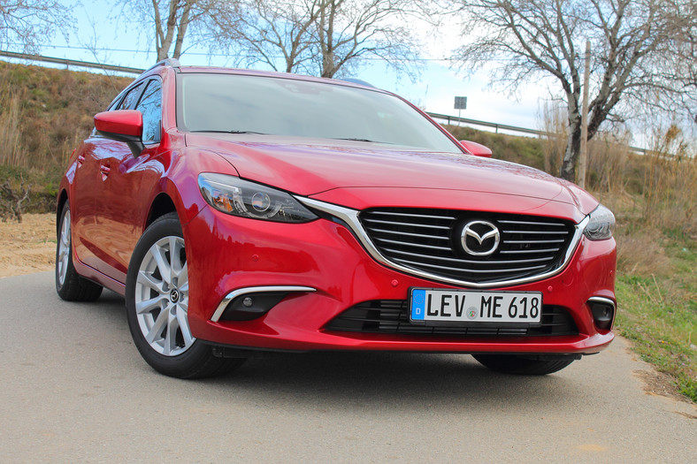 Mazda 6