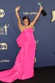Ariana DeBose Valentino Couture ruhában