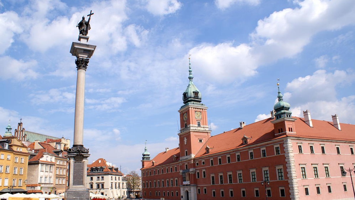 170 tys. nowych mieszkań powstanie w Warszawie do 2025 r., z czego 150 tys. wybudują deweloperzy, a resztę m.in. miasto - prognozuje firma REAS. Stolica jest liderem w Europie Centralnej pod względem liczby budowanych lokali i tempa rozwoju tego rynku.