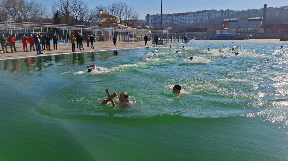 Bogojavljenje u bazenu Čair u Nišu
