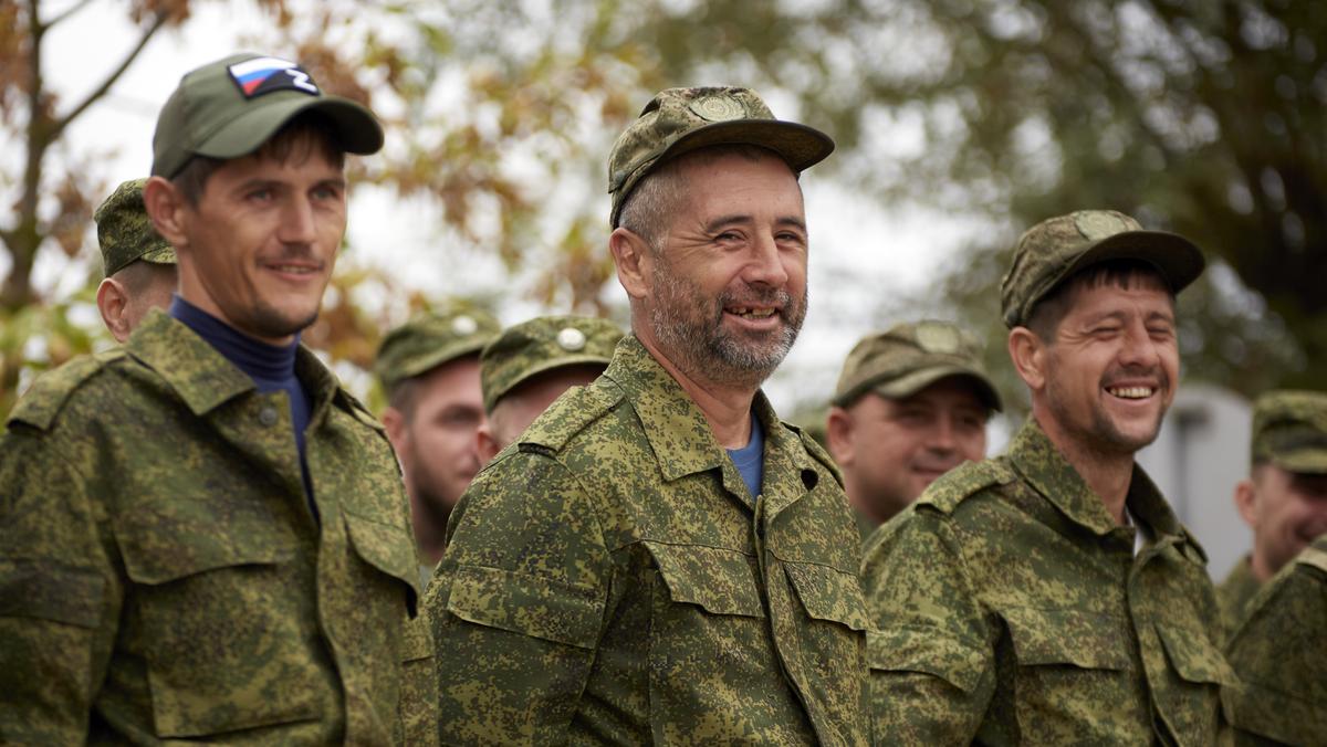 Ćwiczenia wojskowe zmobilizowanych obywateli w Rosji