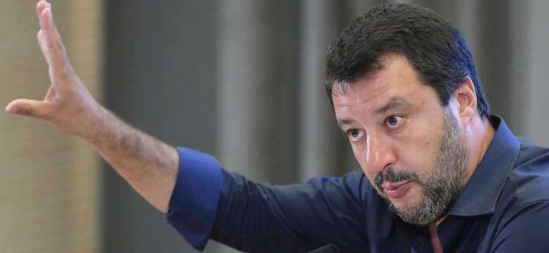 Salvini ostro o wyborze Sassolego na szefa PE: Być może dalej ma kontrakt w RAI. Dosyć!