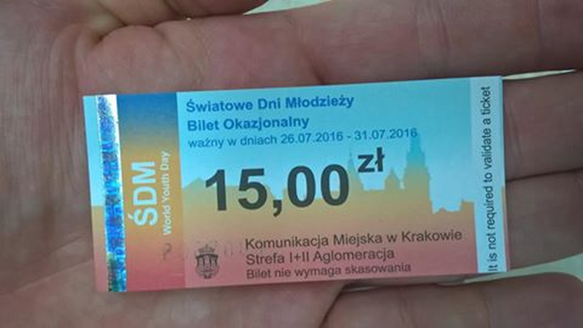 Od dziś krakowianie i pielgrzymi mogą kupić specjalny bilet komunikacji miejskiej, który będzie obowiązywał podczas Światowych Dni Młodzieży 2016. Kosztuje on 15 złotych i pozwala jeździć wszystkimi liniami od 26 do 31 lipca.