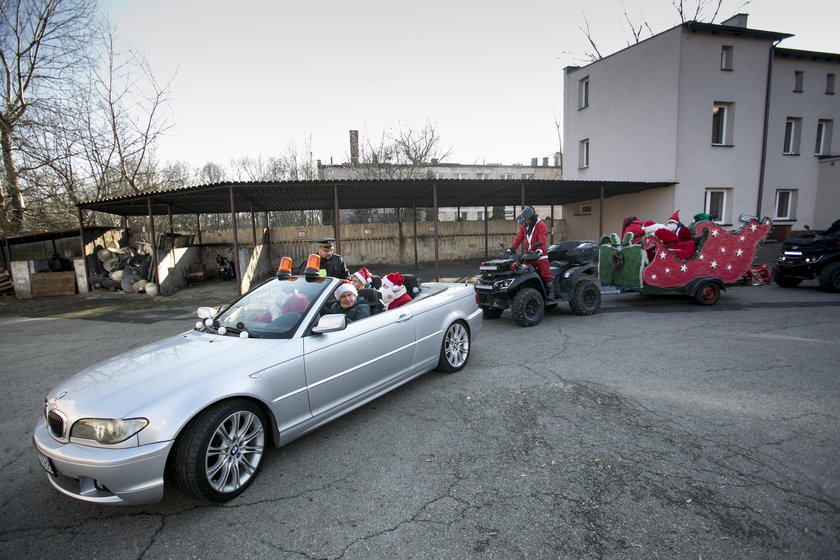 Mikołaje w Mysłowicach przywieźli górę prezentów