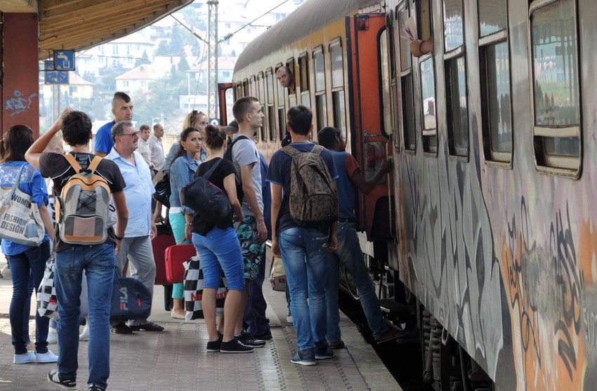 Našim vozovima putuje samo ko mora, ili je neobavešen