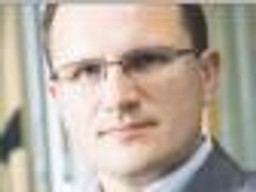 Sprzedaż wierzytelności nie powinna podlegać VAT