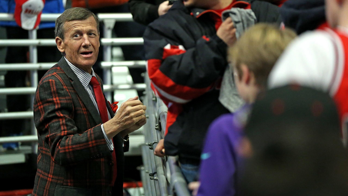 Wspaniała wiadomość dla fanów NBA - legendarny reporter Craig Sager wygrał walkę z białaczką i wrócił do pełni zdrowia. Oznacza to, że od najbliższego sezonu będzie już normalnie pracował w transmitującej rozgrywki stacji TNT.