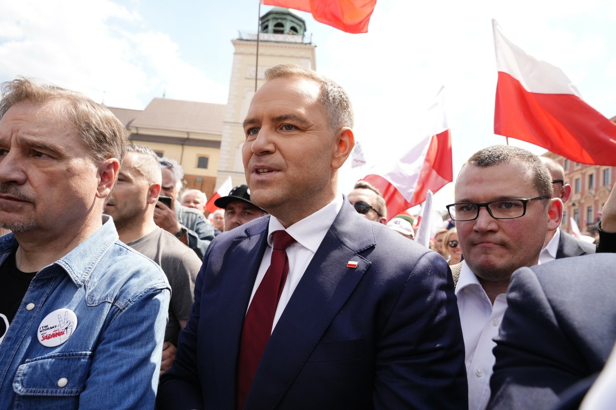 Nawrocki odpowiada na tekst Onetu. Zapowiada pozew i atakuje