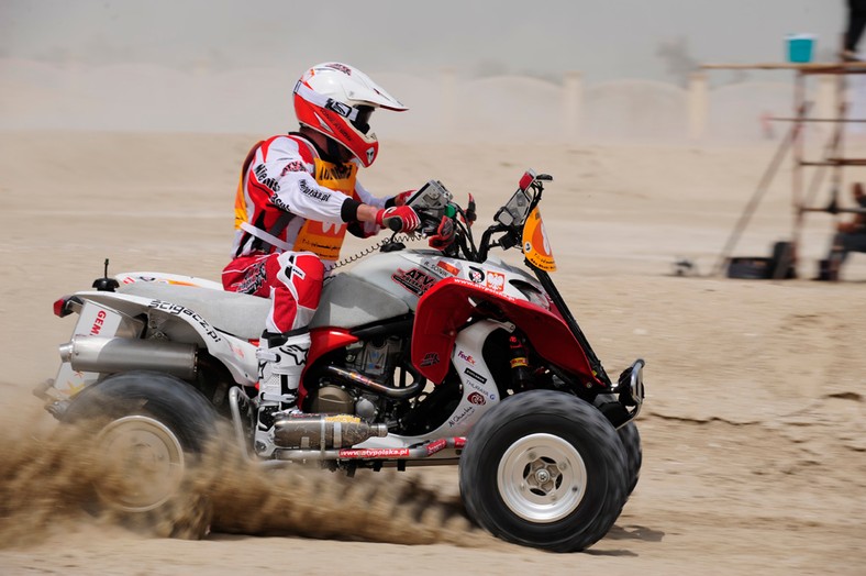 Abu Dhabi Desert Challenge 2010: Rafał Sonik 10. w prologu