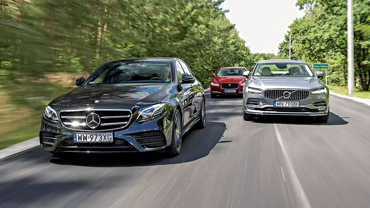 Mercedes E 220d vs Jaguar XF 2.0 vs Volvo S90 D4