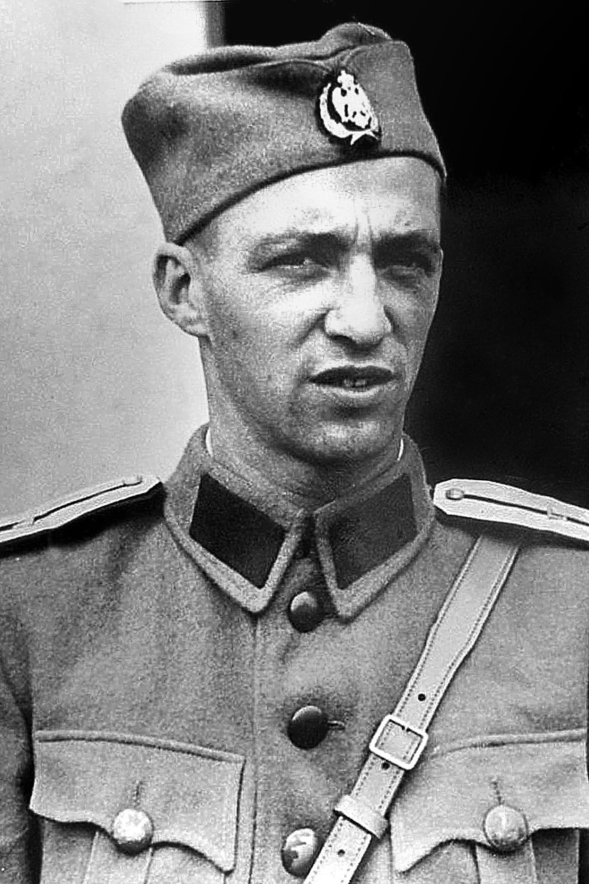 Uzeo je srpsko
ime Miloš Vojnović