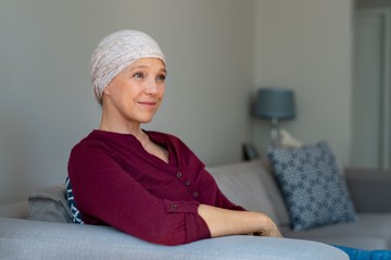 „Azt hittem, nem élem túl a kezelést” – egy rákbeteg nő vallomása