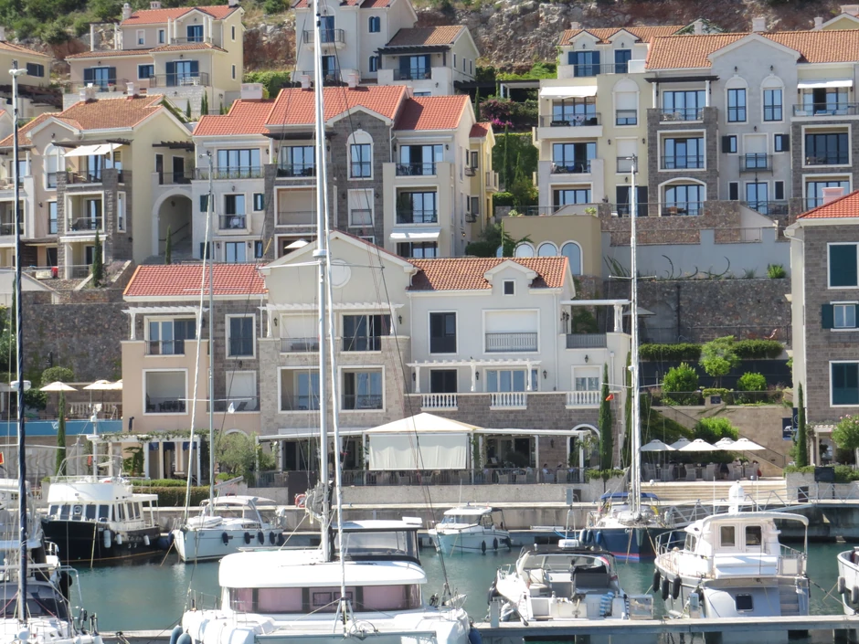 Luksuzni apartmani Divca