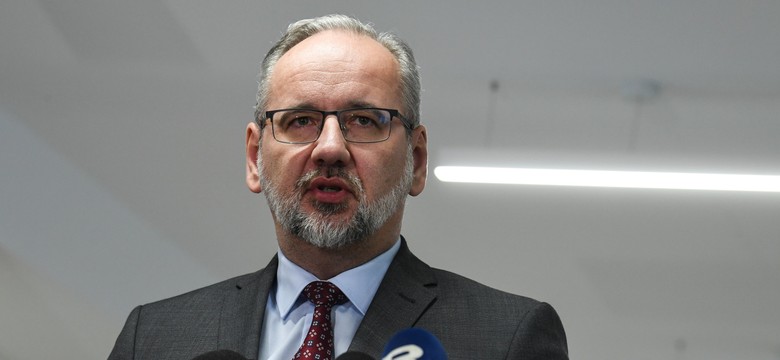 Niedzielski o wprowadzeniu specjalnych rozwiązań dla podróżnych z Chin