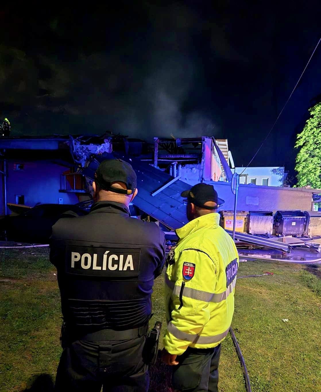 Vo Svidníku vypukol požiar.