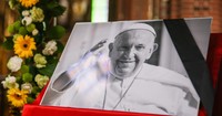 This is how Father Astrik remembers Pope Francis